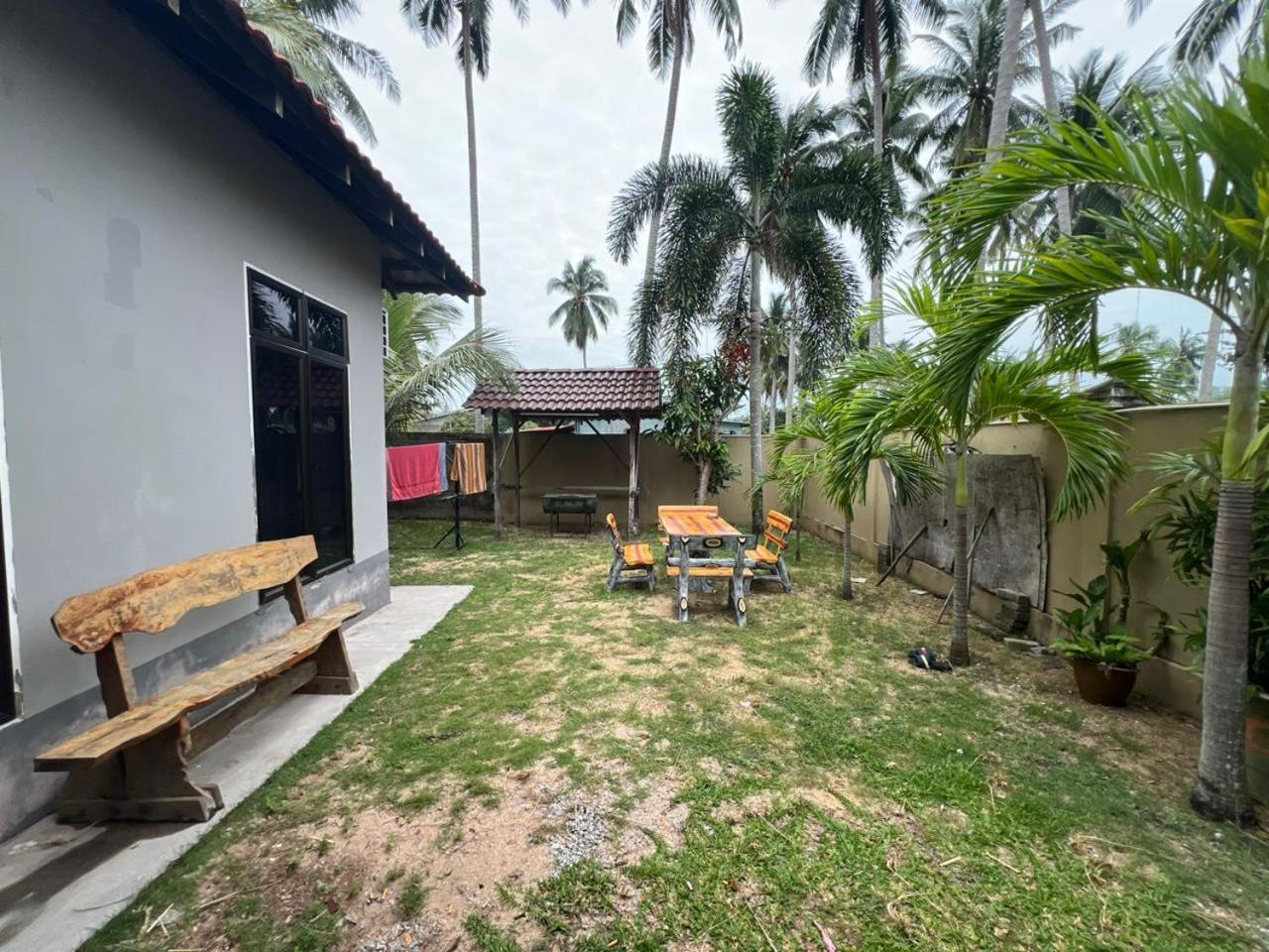 Relaxs Homestay كوتا بْهارو المظهر الخارجي الصورة