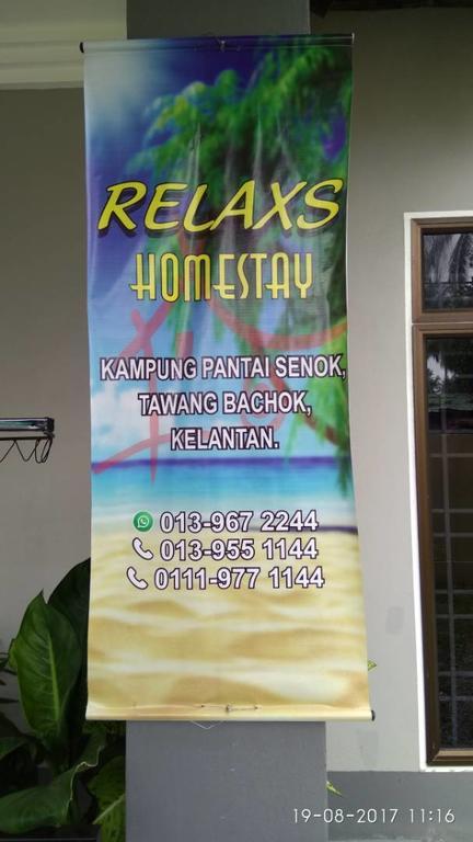 Relaxs Homestay كوتا بْهارو الغرفة الصورة