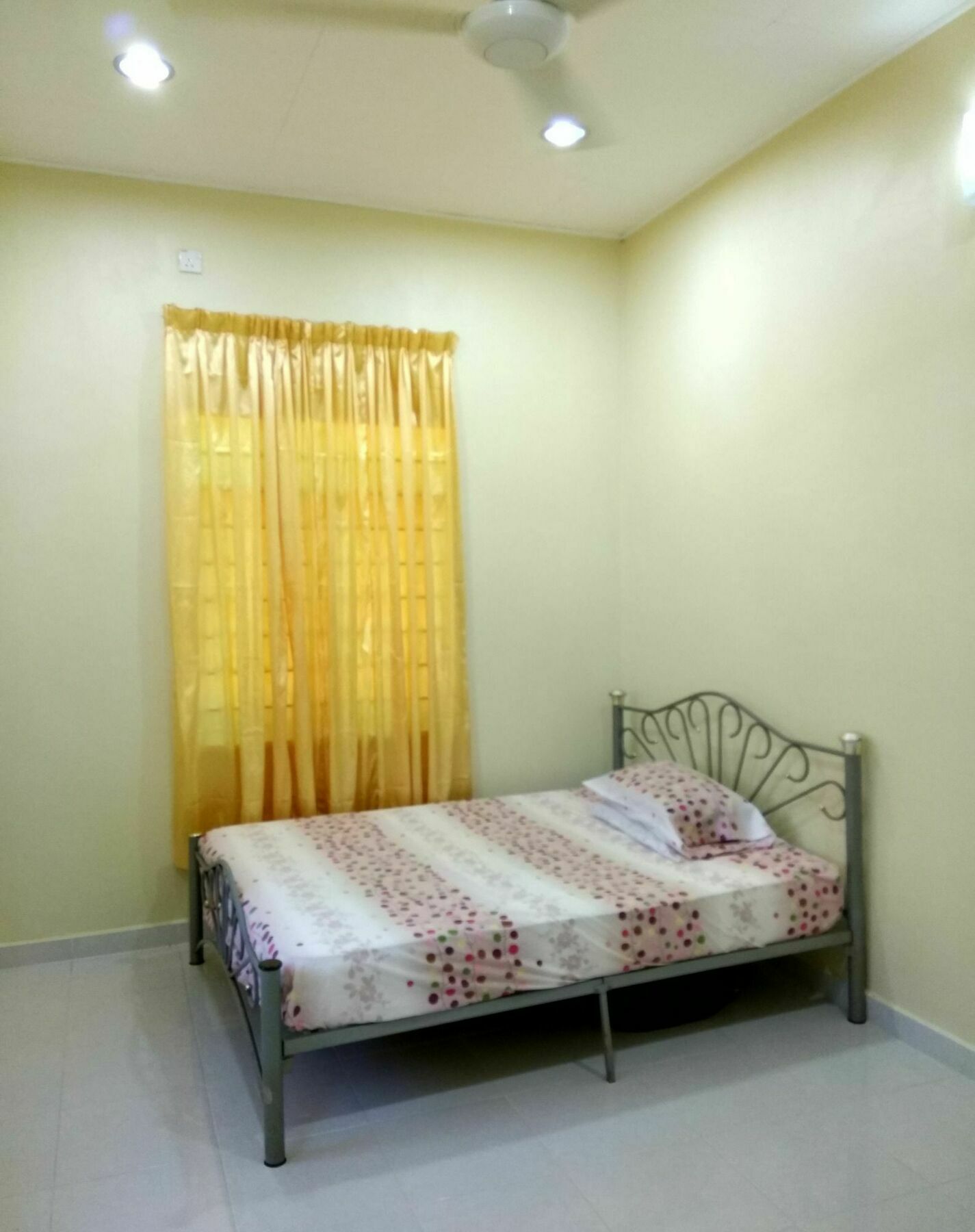 Relaxs Homestay كوتا بْهارو المظهر الخارجي الصورة
